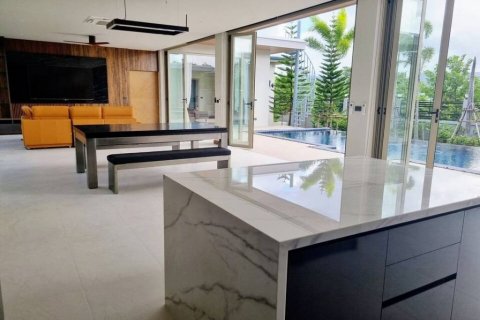 Villa in Bang Tao, Thailand 3 bedrooms № 85560 - photo 7
