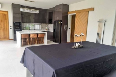 Villa in Bang Tao, Thailand 3 bedrooms № 85560 - photo 5