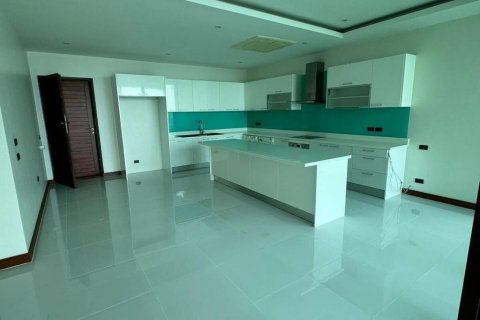 Вилла в Паклоке, Таиланд с 5 спальнями  № 85813 - фото 7