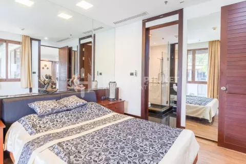 Condo in Phuket, Thailand, 2 bedrooms  № 130898 - photo 13