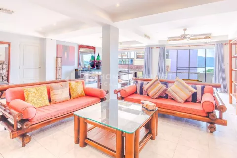 Condo in Rawai, Thailand, 2 bedrooms  № 130899 - photo 8