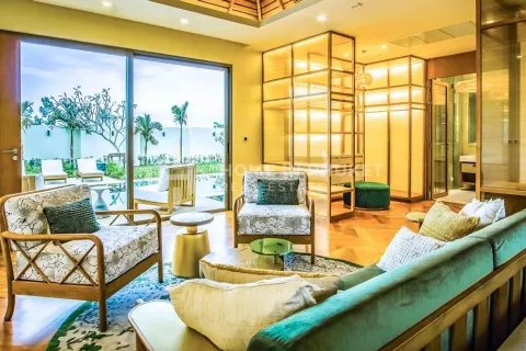 House in Phuket, Thailand 4 bedrooms № 130903 - photo 6