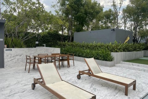 Кондоминиум с 2 спальнями в Бангкоке, Таиланд № 143388 - фото 13