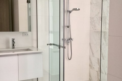 Кондоминиум с 2 спальнями в Бангкоке, Таиланд № 143387 - фото 10