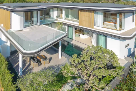 Villa in Phuket, Thailand 5 bedrooms № 107476 - photo 2