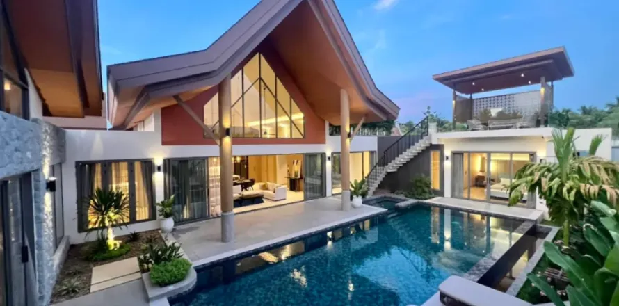 Villa à Phuket, Thaïlande 4 chambres № 107474