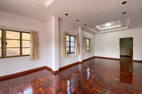 House in Chiang Mai, Thailand 4 bedrooms № 119914 - photo 10
