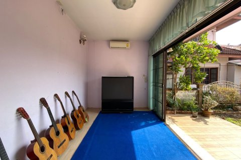 House in Chiang Mai, Thailand 4 bedrooms № 119914 - photo 24