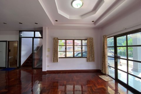 House in Chiang Mai, Thailand 4 bedrooms № 119914 - photo 3