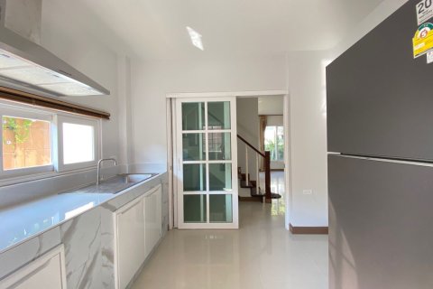 Maison à Chiang Mai, Thaïlande 3 chambres № 119919 - photo 11