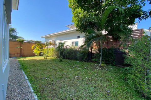 Дом в Чиангмае, Таиланд с 3 спальнями  № 119919 - фото 30