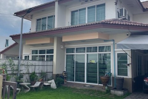 House in Chiang Mai, Thailand 4 bedrooms № 119918 - photo 2