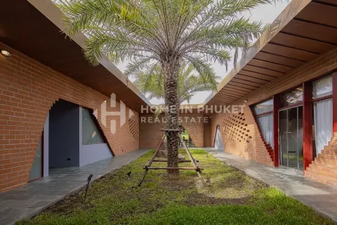 House in Phuket, Thailand 4 bedrooms № 131498 - photo 26