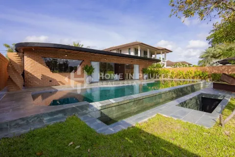 House in Phuket, Thailand 4 bedrooms № 131498 - photo 3