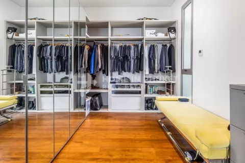 Condo in Phuket, Thailand, 4 bedrooms  № 131502 - photo 18