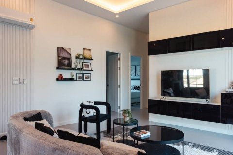 Villa in Hua Hin, Thailand 3 bedrooms № 124627 - photo 6