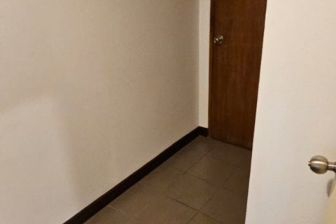 Кондоминиум с 3 спальнями в Ваттхане, Бангкок, Таиланд № 123681 - фото 15