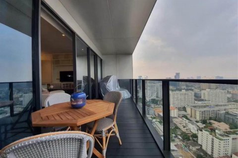 Condo in Watthana, Bangkok, Thailand, 3 bedrooms  № 123684 - photo 3