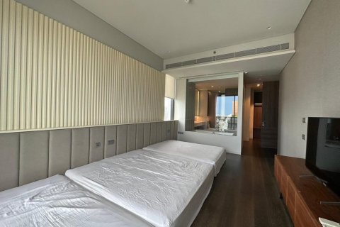 Condo in Watthana, Bangkok, Thailand, 3 bedrooms  № 123685 - photo 10