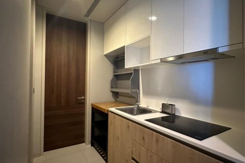 Condo in Watthana, Bangkok, Thailand, 3 bedrooms  № 123685 - photo 4