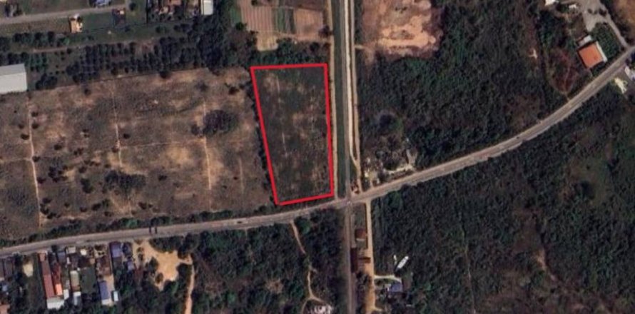 Земельный участок в Паттайе, Таиланд  № 116011