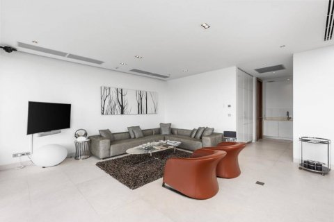 Дуплекс в Пхукете, Таиланд с 4 спальнями  № 116015 - фото 9