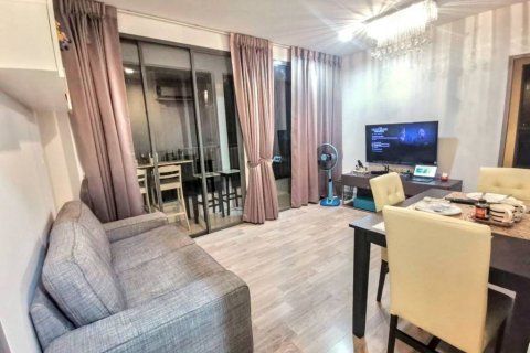 Кондоминиум с 2 спальнями в Бангкоке, Таиланд № 116017 - фото 3