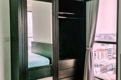 Кондоминиум с 2 спальнями в Бангкоке, Таиланд № 116017 - фото 7