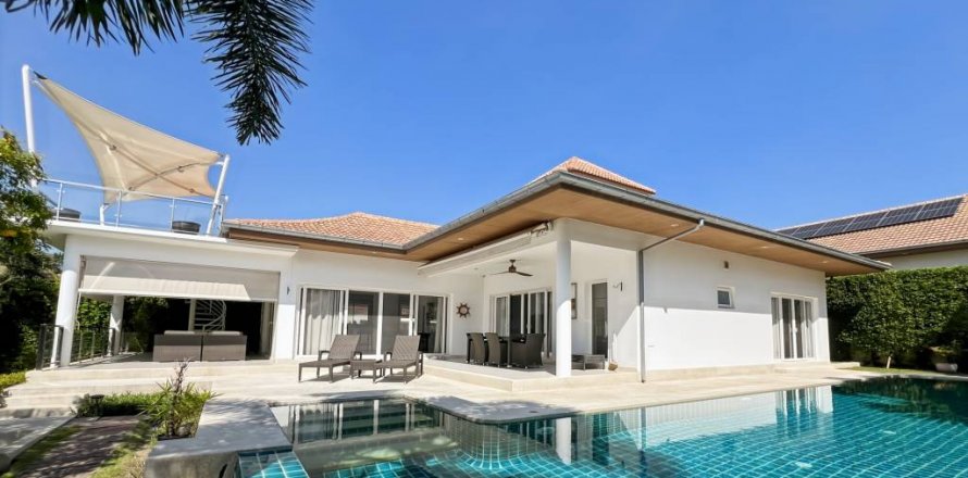 Villa in Hua Hin, Thailand 3 bedrooms № 116014