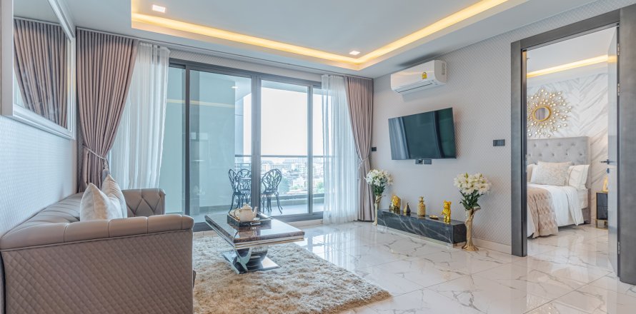 Квартира в Паттайе, Таиланд с 3 комнатами № 130412