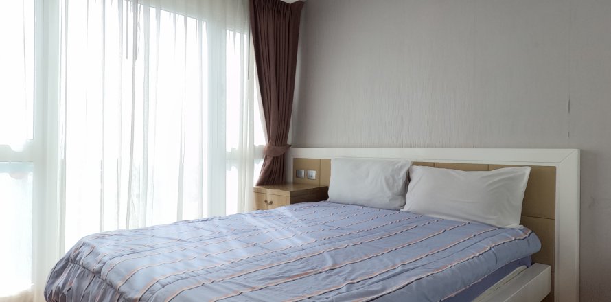 Appartement à Pattaya, Thaïlande 384 chambres № 130407