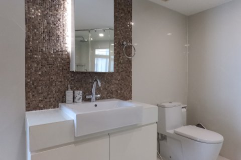 Квартира в Паттайе, Таиланд с 3 комнатами  № 130408 - фото 8