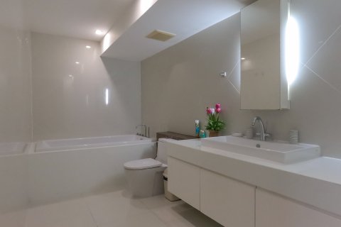 Appartement à Pattaya, Thaïlande 385 chambres № 130408 - photo 20