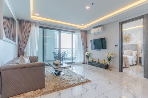 Appartement à Pattaya, Thaïlande 3 chambres № 130413 - photo 2