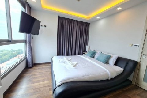 Condo in Bang Lamung, Thailand, 2 bedrooms  № 105231 - photo 1