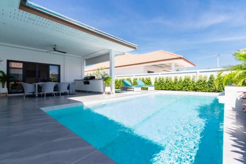 Вилла в Хуа Хине, Таиланд с 3 спальнями  № 105230 - фото 2