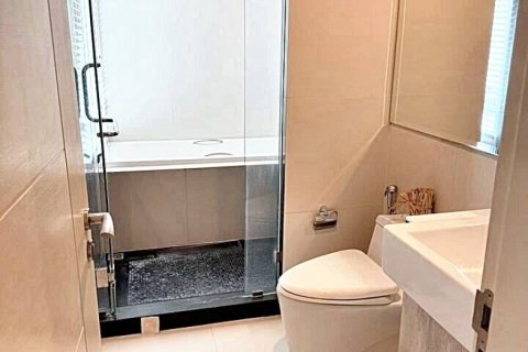 Кондоминиум с 2 спальнями в Бангкоке, Таиланд № 105235 - фото 7