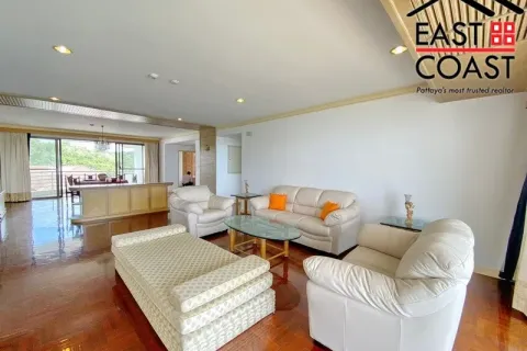 Condominio de 3 dormitorios en Pattaya, Tailandia № 213862 - foto 2