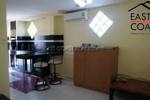 Haus in Pattaya, Thailand 8 Schlafzimmer № 213860 - Foto 9