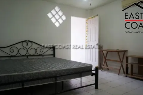 Haus in Pattaya, Thailand 8 Schlafzimmer № 213860 - Foto 16