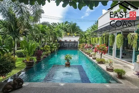 Haus in Pattaya, Thailand 4 Schlafzimmer № 213858 - Foto 16
