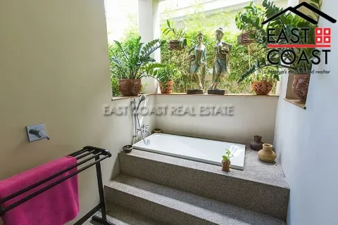 Haus in Pattaya, Thailand 4 Schlafzimmer № 213858 - Foto 6