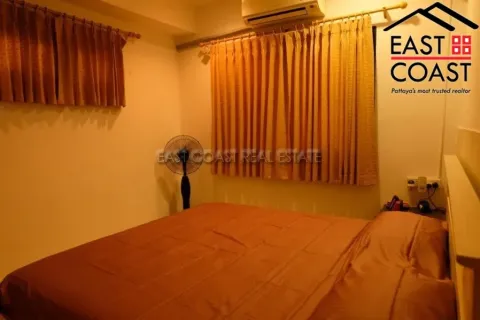 Casa de 3 dormitorios en Pattaya, Tailandia № 213859 - foto 16