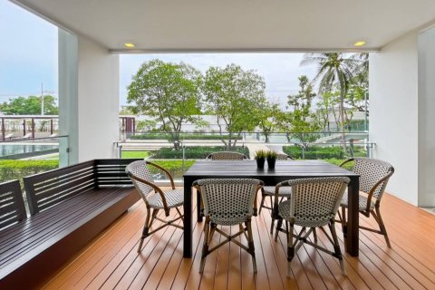 Condo in Hua Hin, Thailand, 2 bedrooms  № 124422 - photo 5