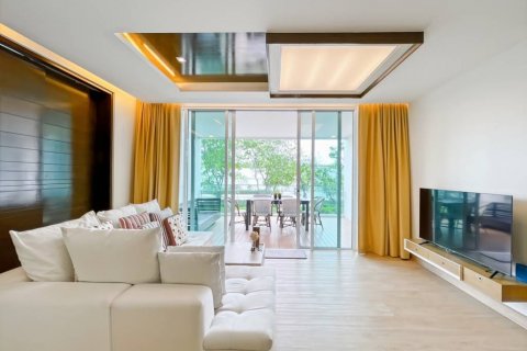 Condo in Hua Hin, Thailand, 2 bedrooms  № 124422 - photo 1