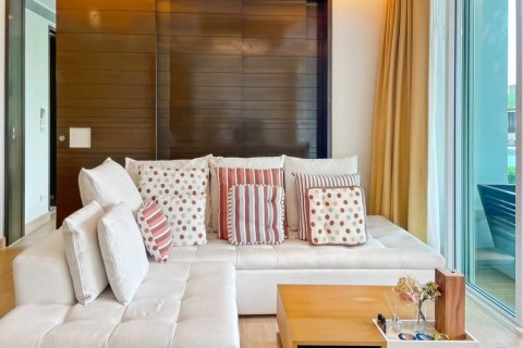 Condo in Hua Hin, Thailand, 2 bedrooms  № 124422 - photo 7