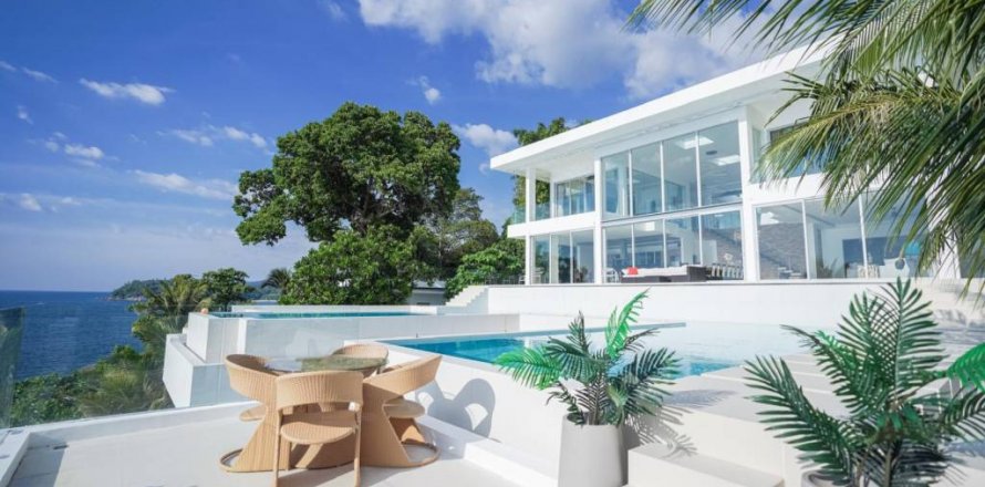 Вилла в Кароне, Таиланд с 8 спальнями  № 126690