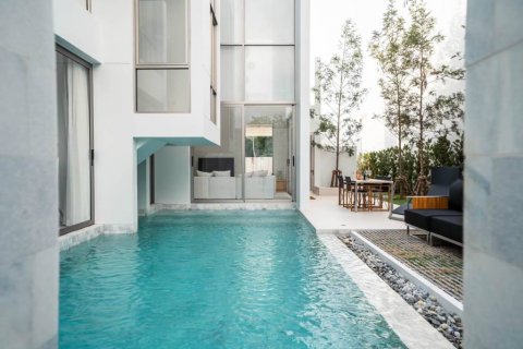 Villa in Bang Tao, Thailand 3 bedrooms № 104598 - photo 1