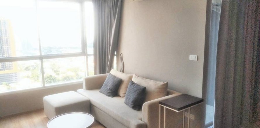 Кондоминиум с 3 спальнями в Суан Луанге, Бангкок, Таиланд № 104597