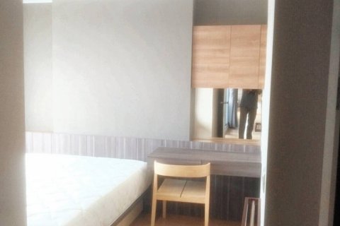 Кондоминиум с 3 спальнями в Суан Луанге, Бангкок, Таиланд № 104597 - фото 7